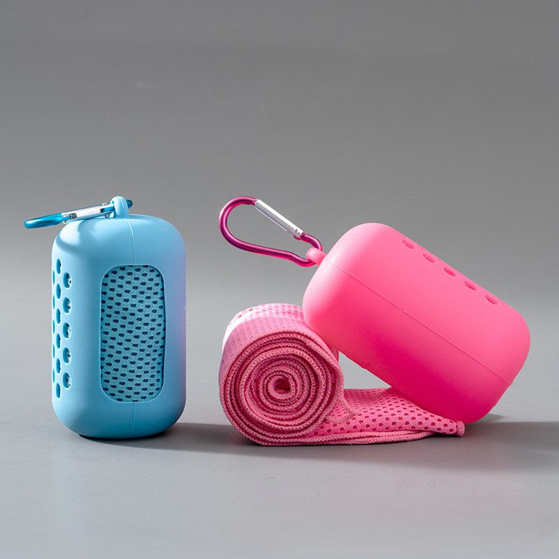 Cool-sensing sports sweat-absorbing outdoor capsule towel