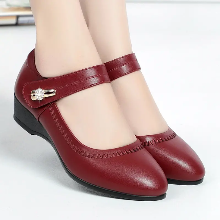 Elegant Mid-Heel Comfort Shoes
